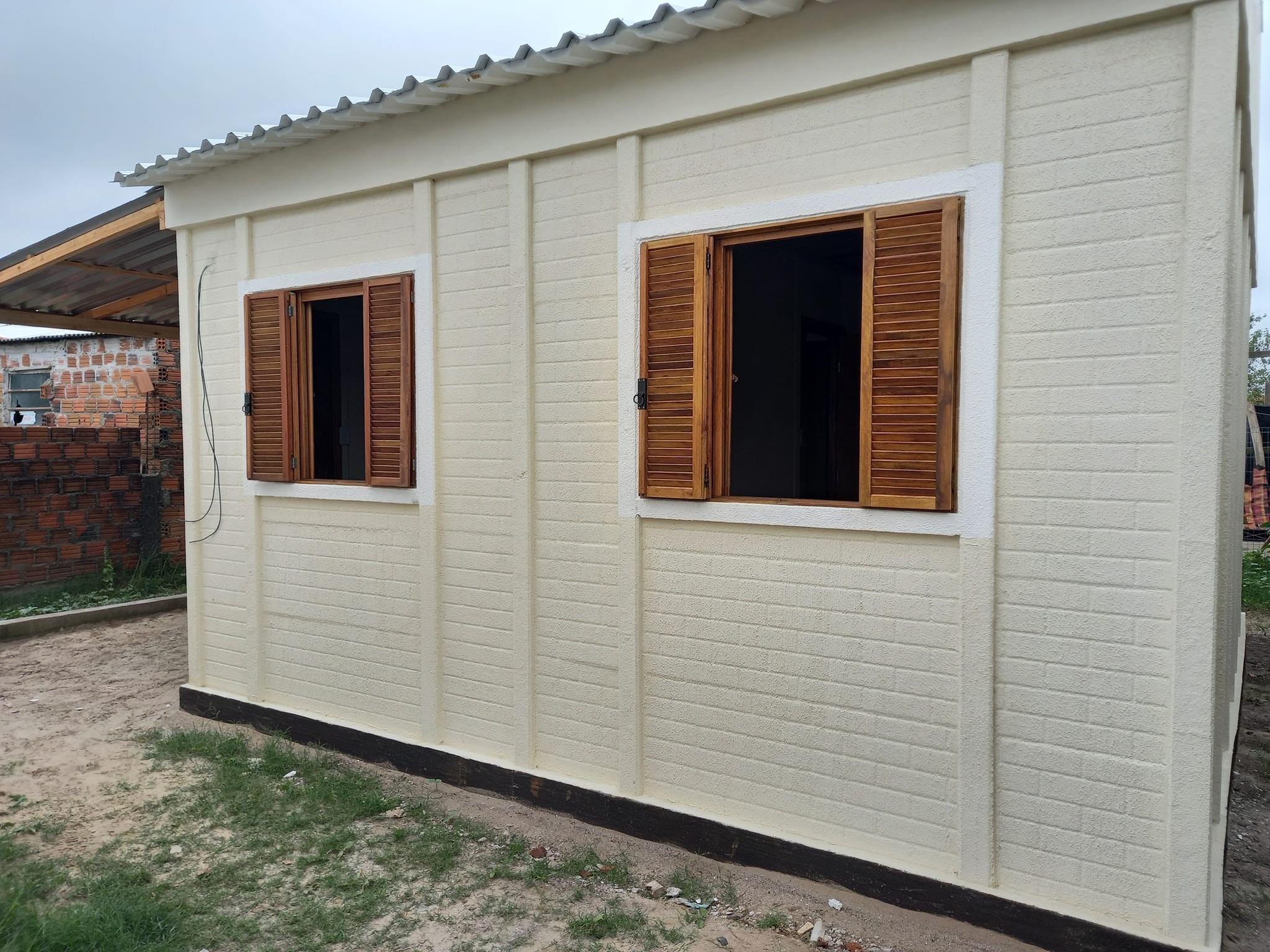 CASA COMPACTA, CHAVE NA MÃO - 402938537_3463909487165237_6481020138837375589_n