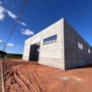 Galpão e Prédio comercial em PRÉ MOLDADO - GALPÃO PRÉ MOLDADO GRANDE