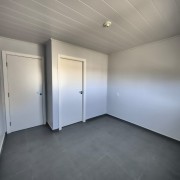 CASA EM BLOCOK, CHAVE NA MÃO - 09430fdd-5825-44e0-9ba8-145bd0321f19